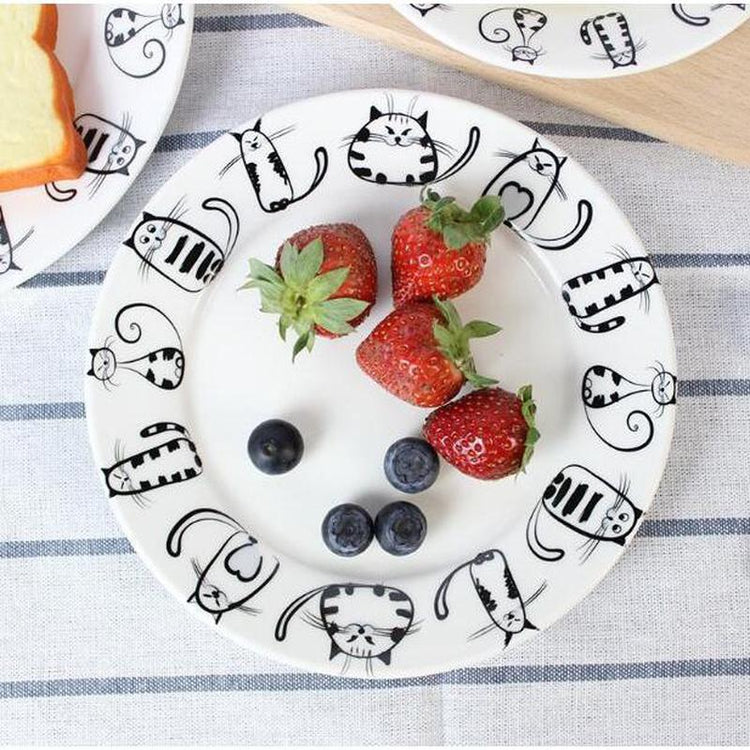 Cute Cat Porcelain Plates | Set of 4 | 6 inch - Mellies