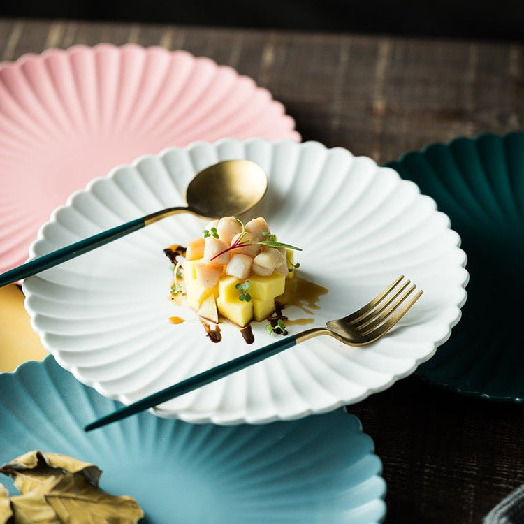 Solid Color Ceramic Dinner Plate | S & L - Mellies